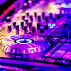 DJ Pult